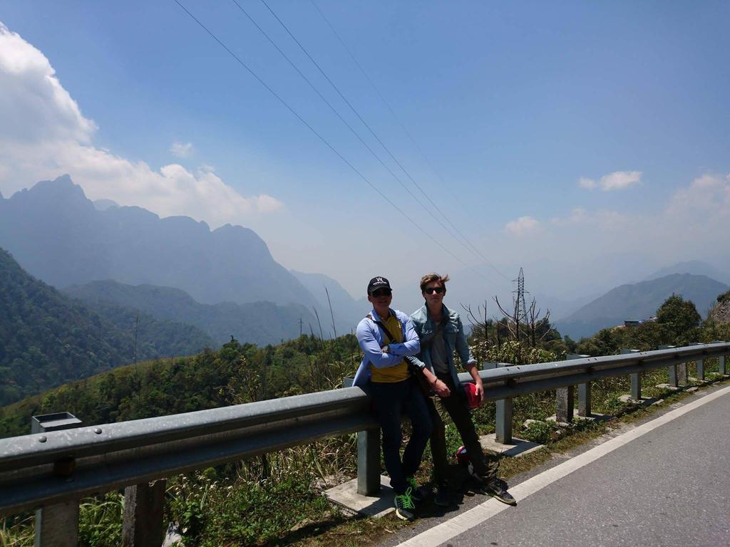 Freedom Homestay & Trekking サパ エクステリア 写真