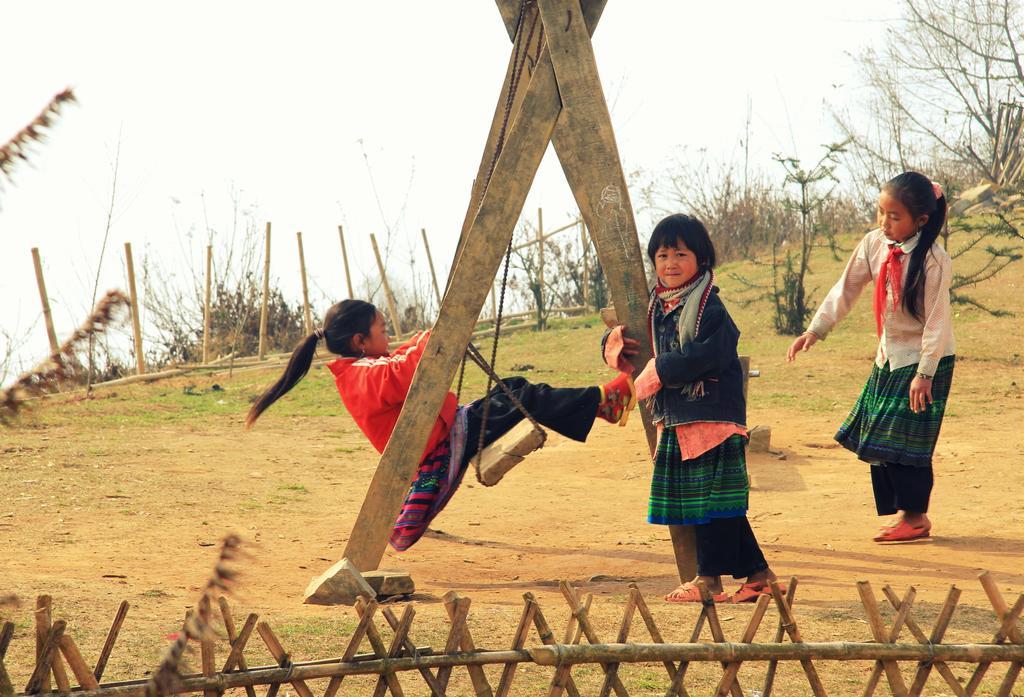 Freedom Homestay & Trekking サパ エクステリア 写真