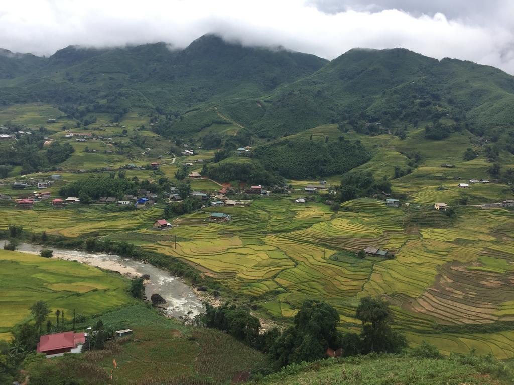 Freedom Homestay & Trekking サパ エクステリア 写真