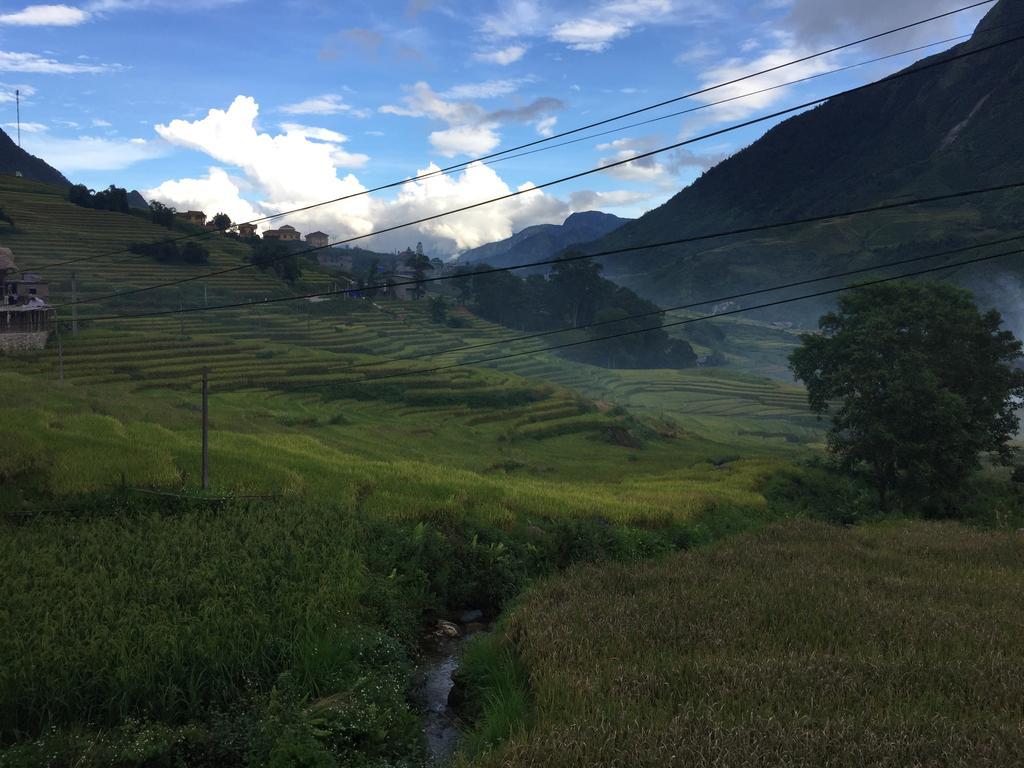Freedom Homestay & Trekking サパ エクステリア 写真