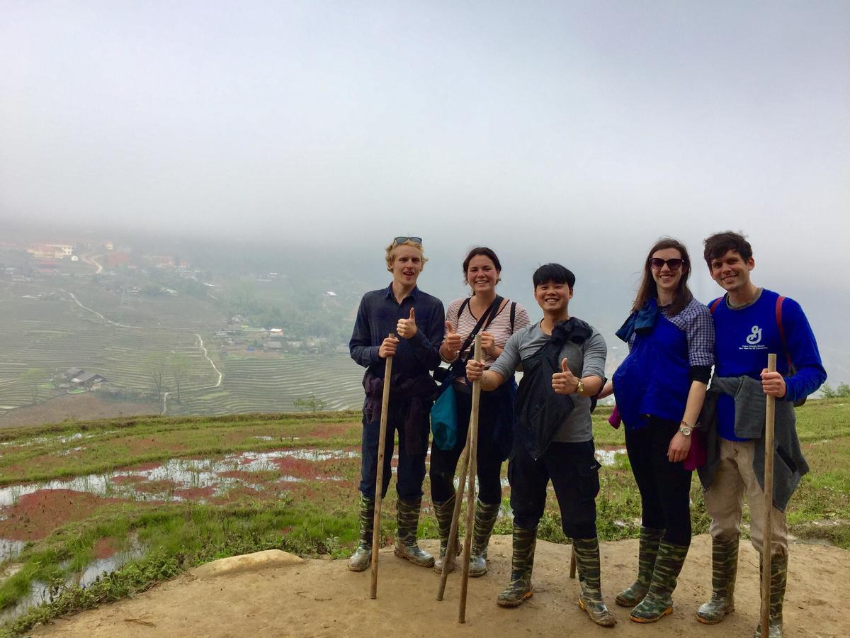 Freedom Homestay & Trekking サパ エクステリア 写真